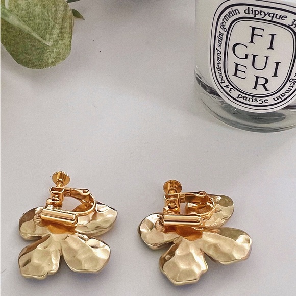 Ear clips - Picture 2 of 2